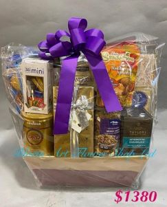 CODE 51800 - Festive Food Hamper